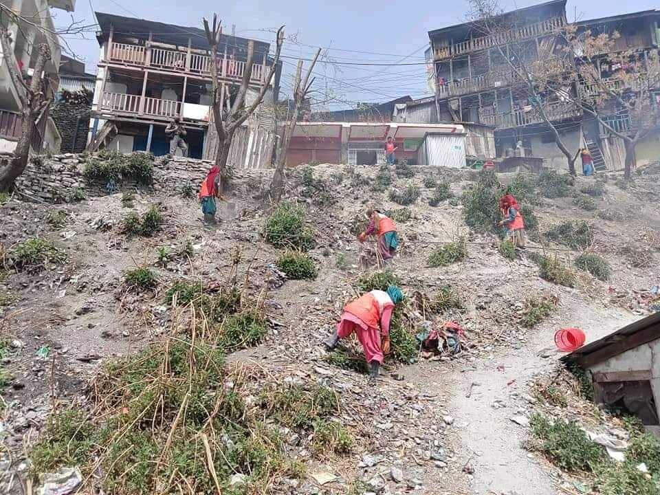 जहाँ पहिरोको डरले रातभर सुत्दैनन् स्थानीय